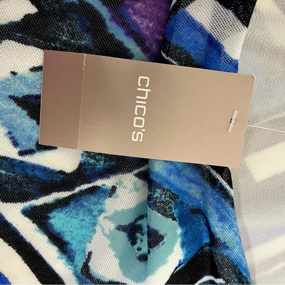 Chicos Black Blue Geometric Print Bianca Short Sleevee Blouse - Picture 11 of 14